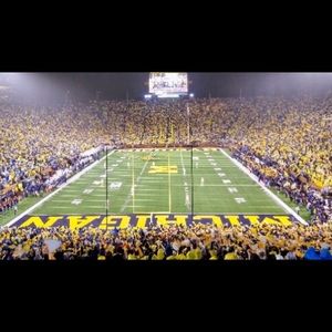 Meet your Posher, Dino